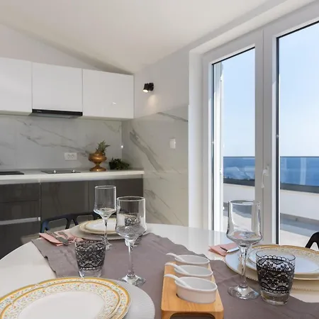 Appartement Tomas Deluxe Ii *